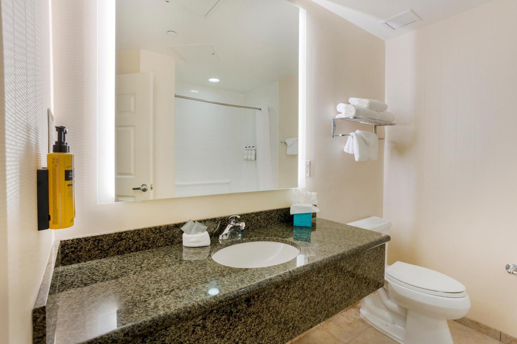 The Prussia Hotel, BW Signature Collection By Best Western King of Prussia Dış mekan fotoğraf